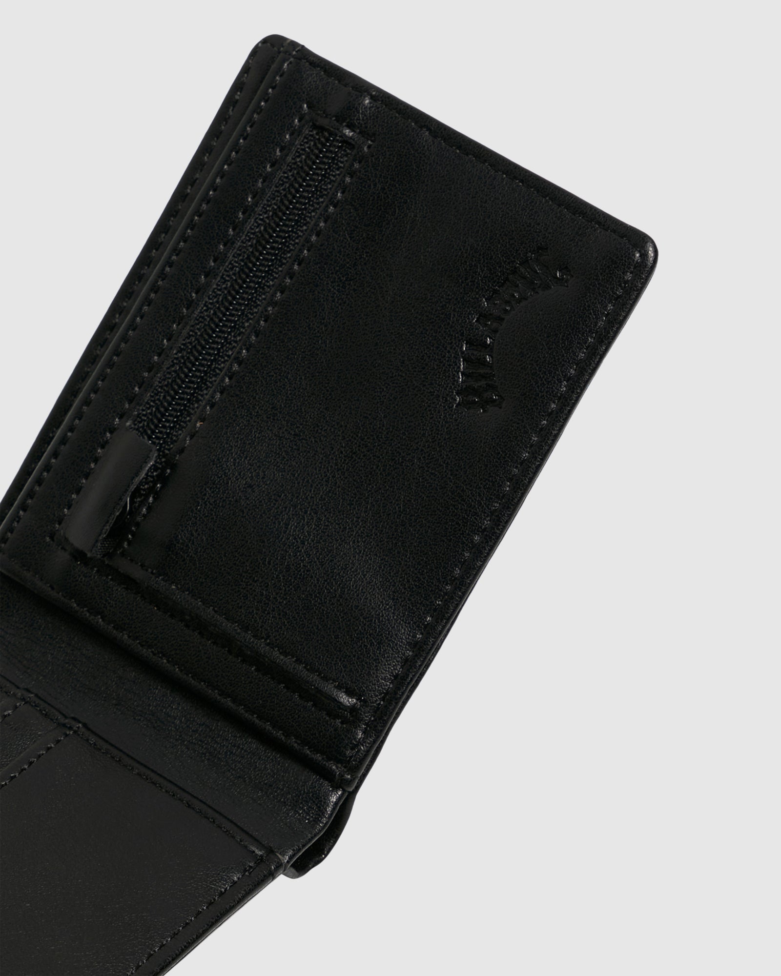 Mens Slim Bi Fold Wallet
