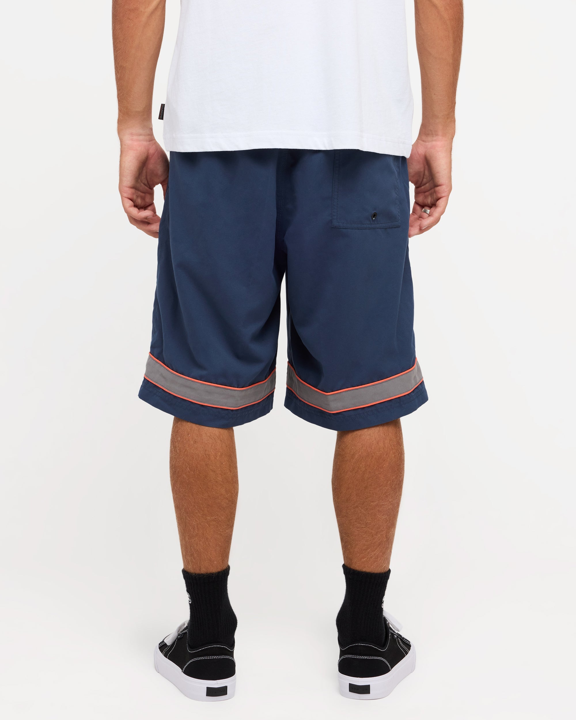 ubybs00213_billabong_bsp0_bck1