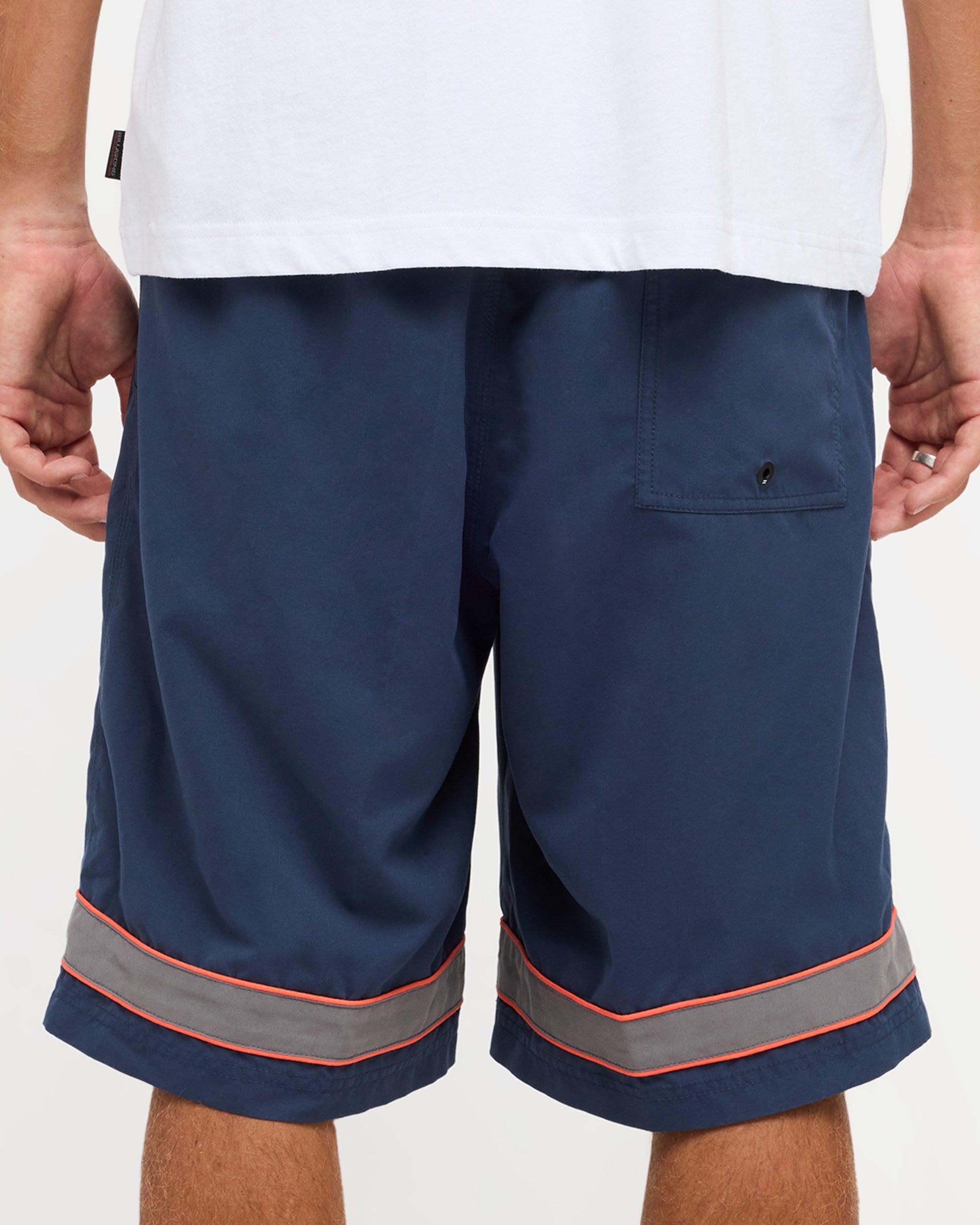 ubybs00213_billabong_bsp0_bck6