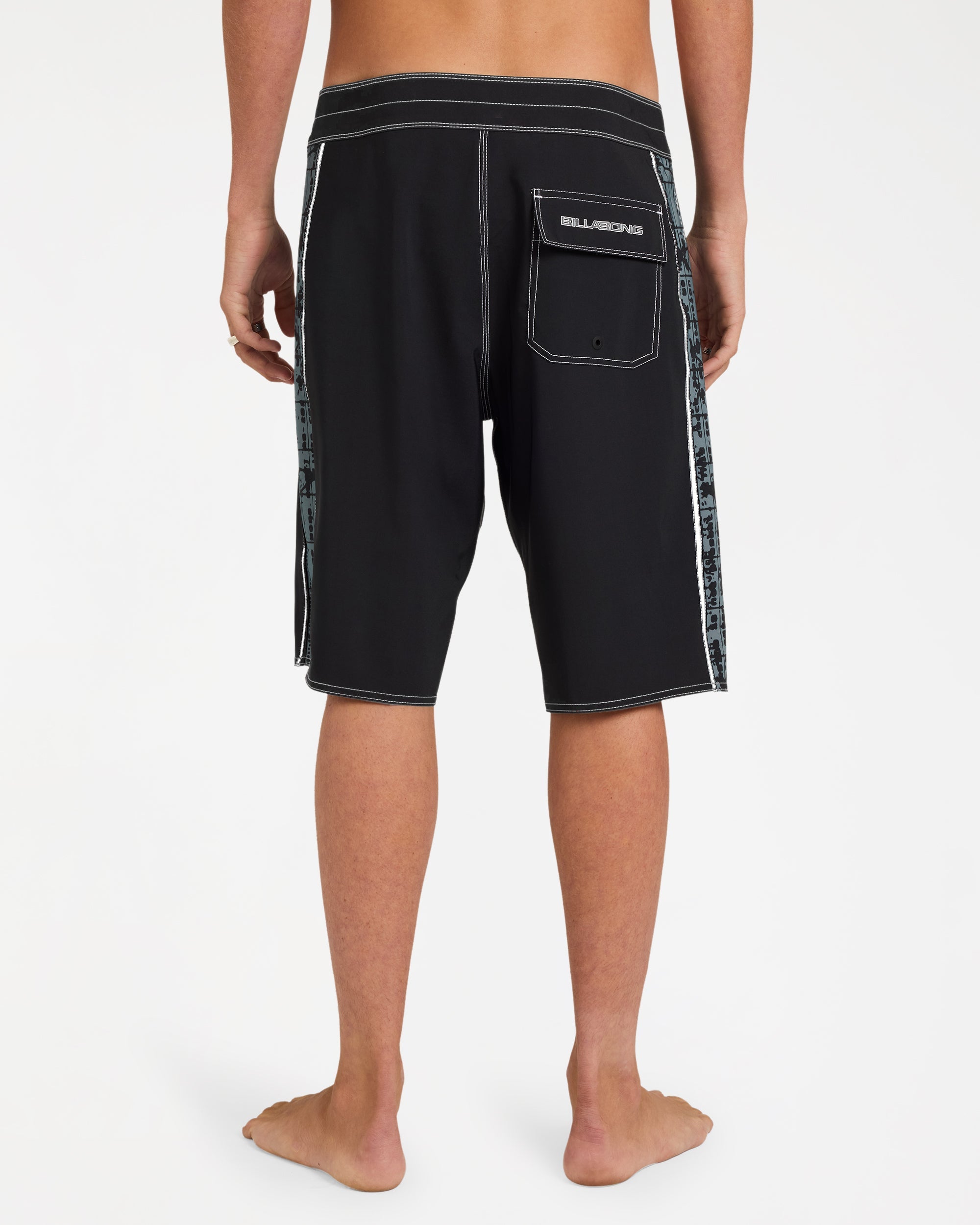 ubybs00218_billabong_blk_bck1