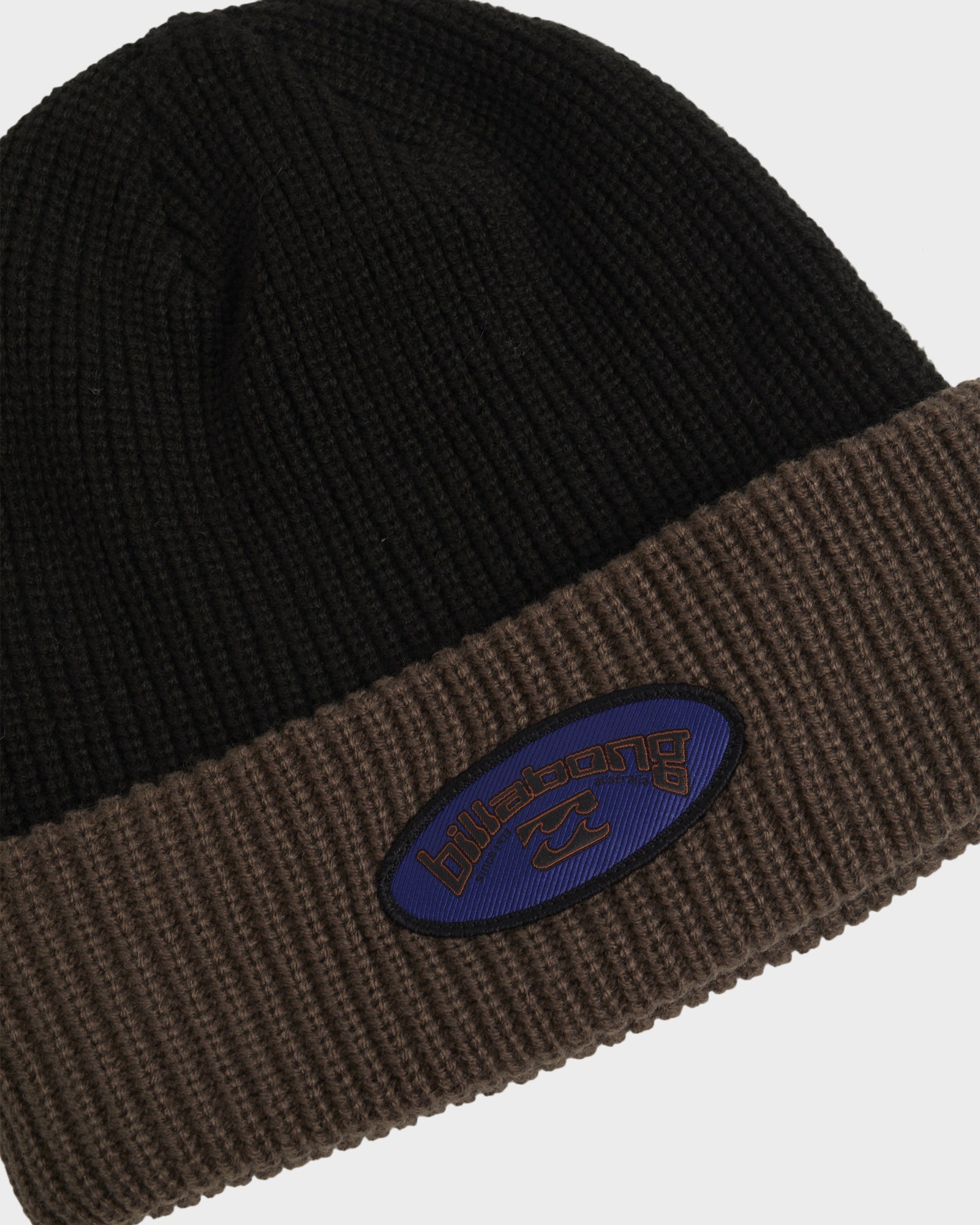 Mens Throw Back Cuffed Beanie