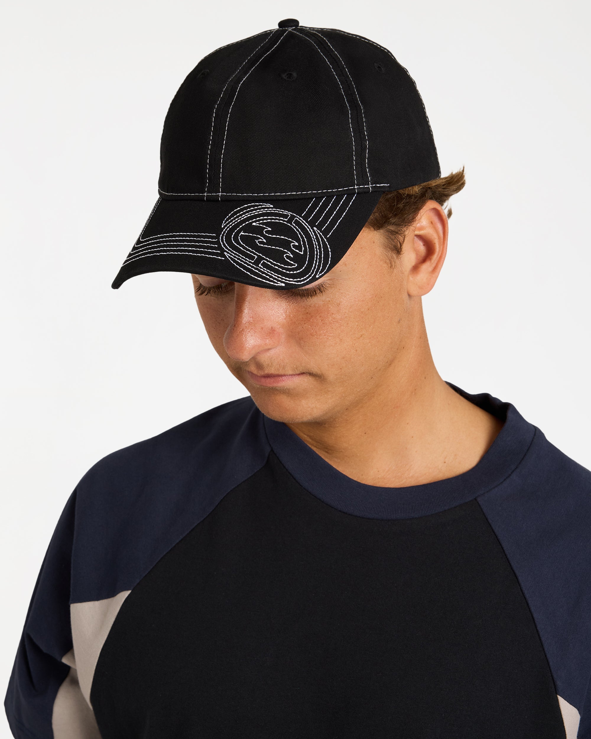 ubyha00344_billabong_blk_frt9