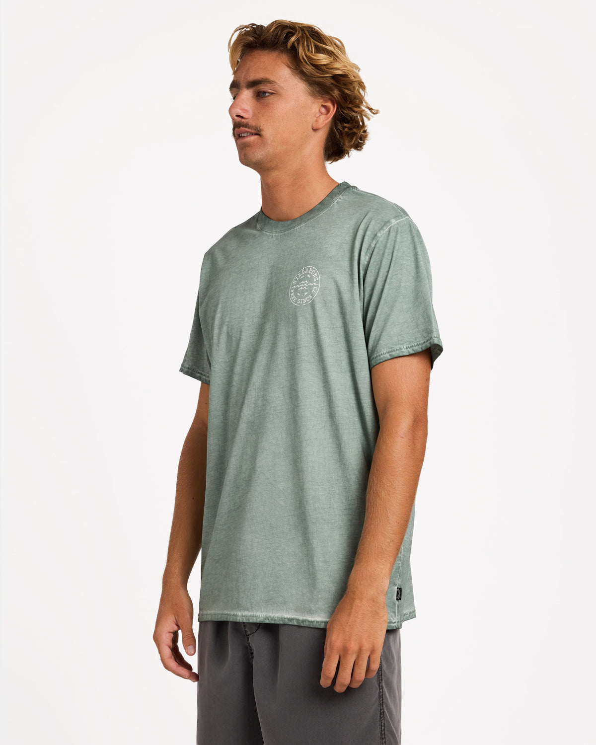ubyzt00606_billabong_gkb0_sd1