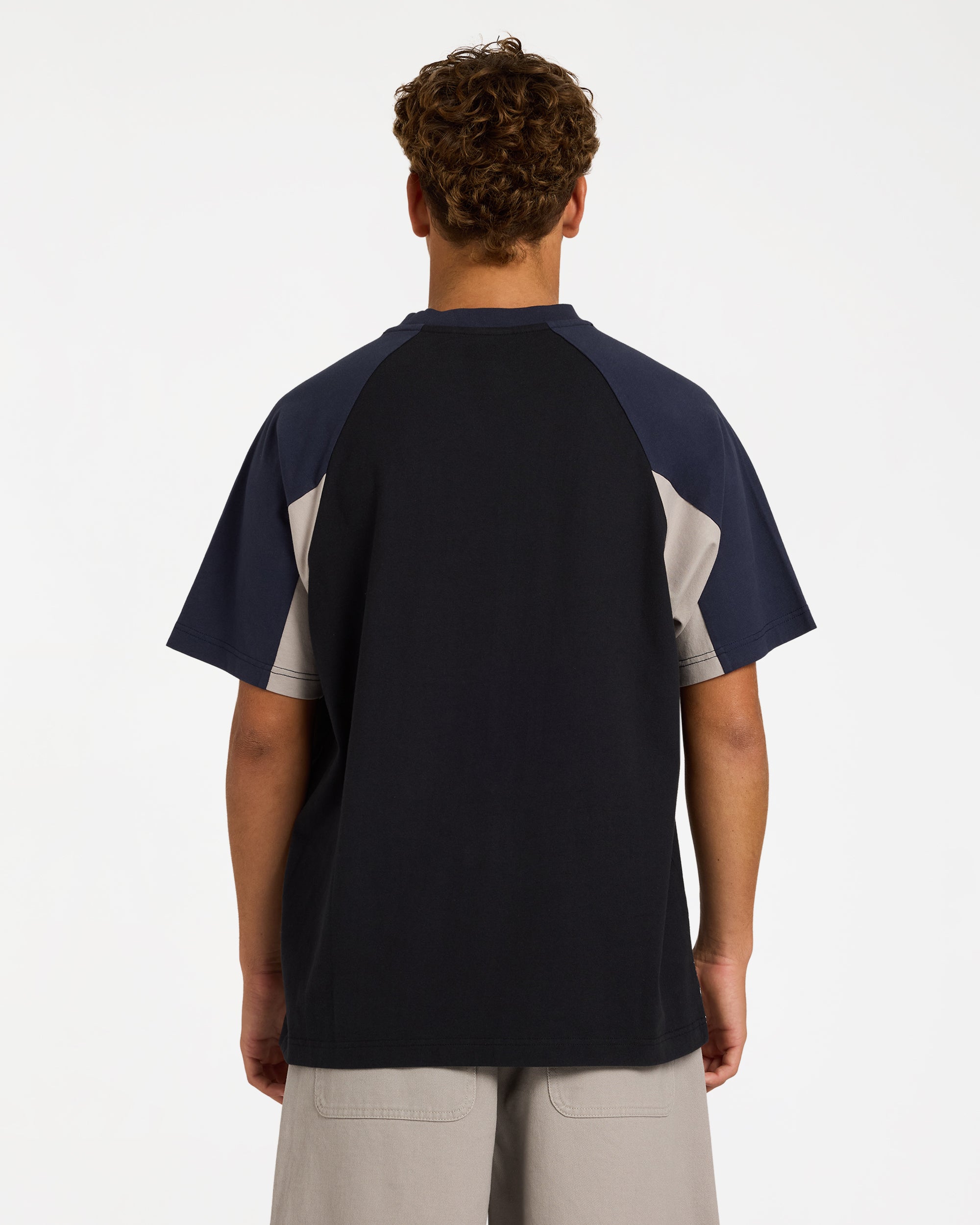 ubyzt00830_billabong_blk_bck1