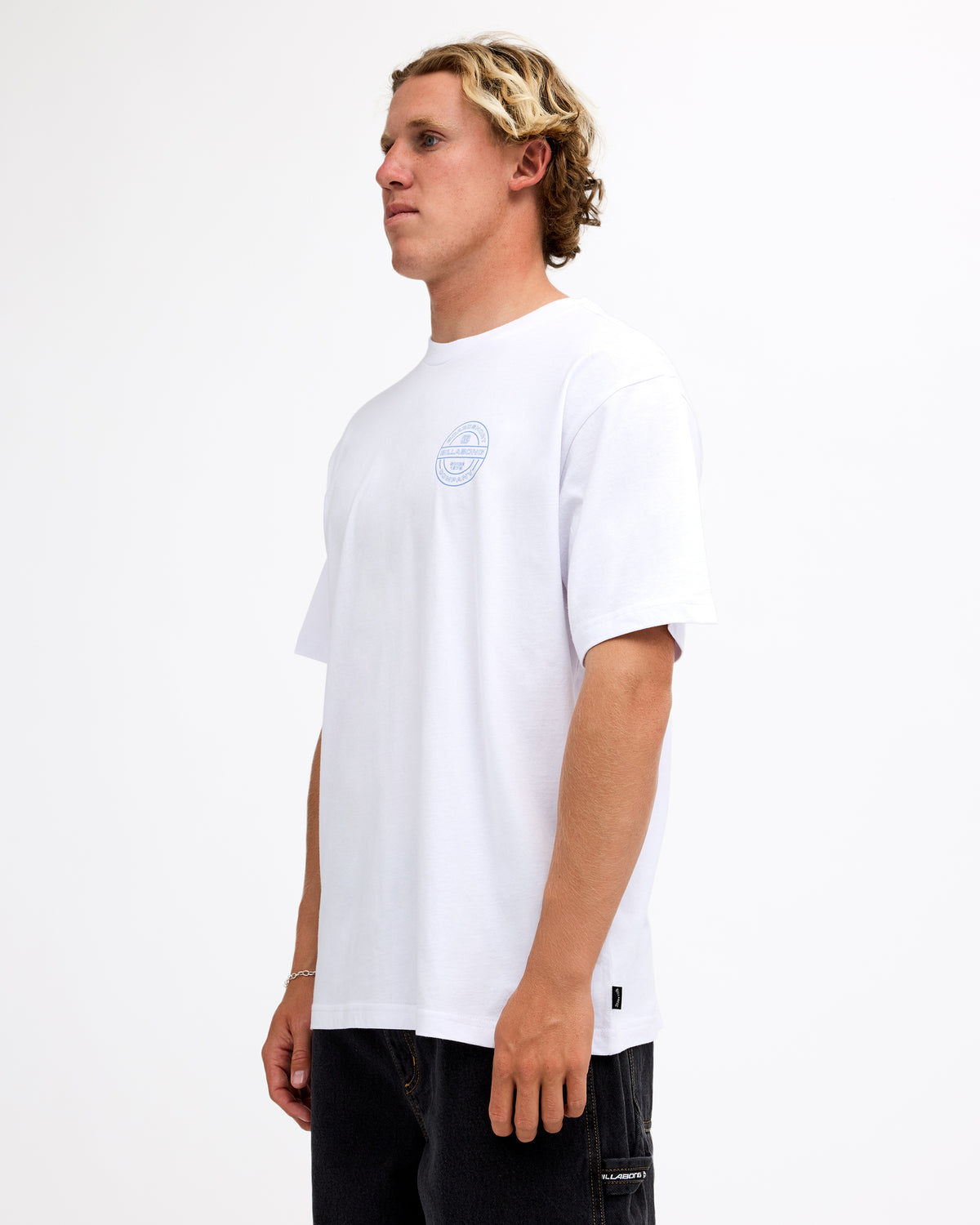 ubyzt00903_billabong_wht_sd1