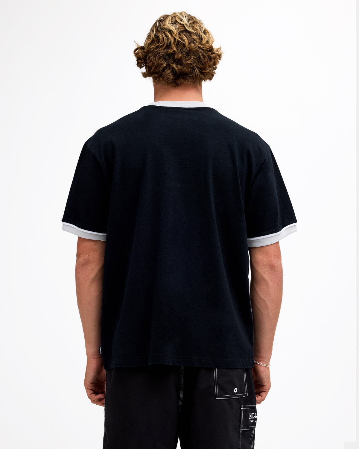 ubyzt00938_billabong_blk_bck1
